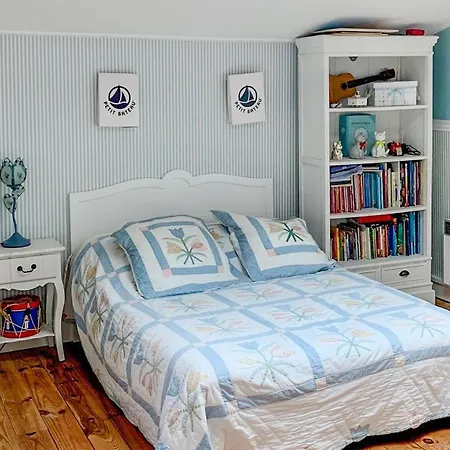 Holiday home 7 Bedroom In *