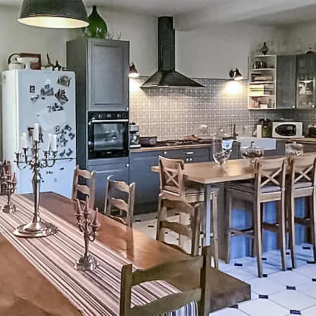 7 Bedroom In Holiday home *